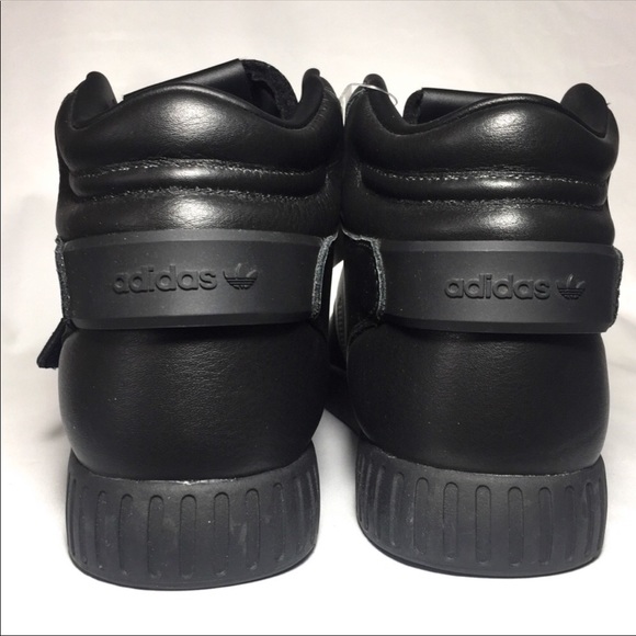 CLEARANCE❗️ADIDAS Faux Leather High Top Sneaker - Picture 4 of 5